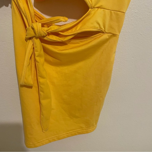 Cut Out Bright Gold Mini Dress - Picture 2 of 4